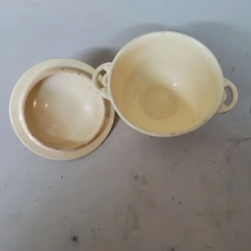 Vintage Homer Laughlin China Sugar Bowl‎ With Lid Vellum JIN 7